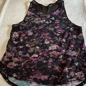 Lululemon- Floral Print Women's Tank Top size 4-6 ( no tag anymore )